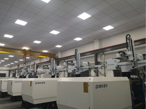 注塑机机械手深孔加工